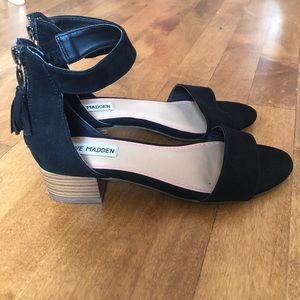 Steve Madden Black Sandals